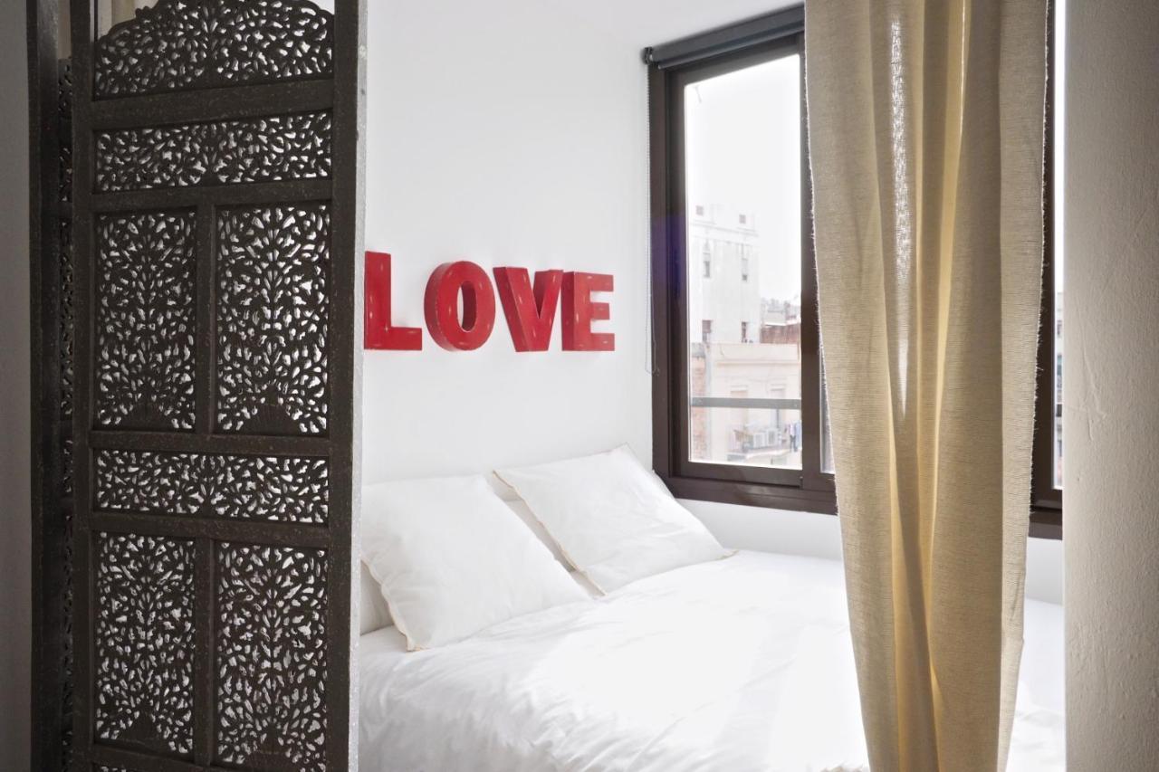 The White Flats Sant Antoni Apartment Barcelona Ngoại thất bức ảnh