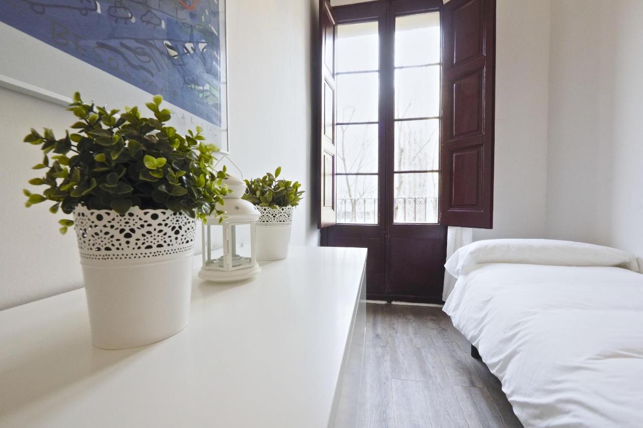 The White Flats Sant Antoni Apartment Barcelona Ngoại thất bức ảnh