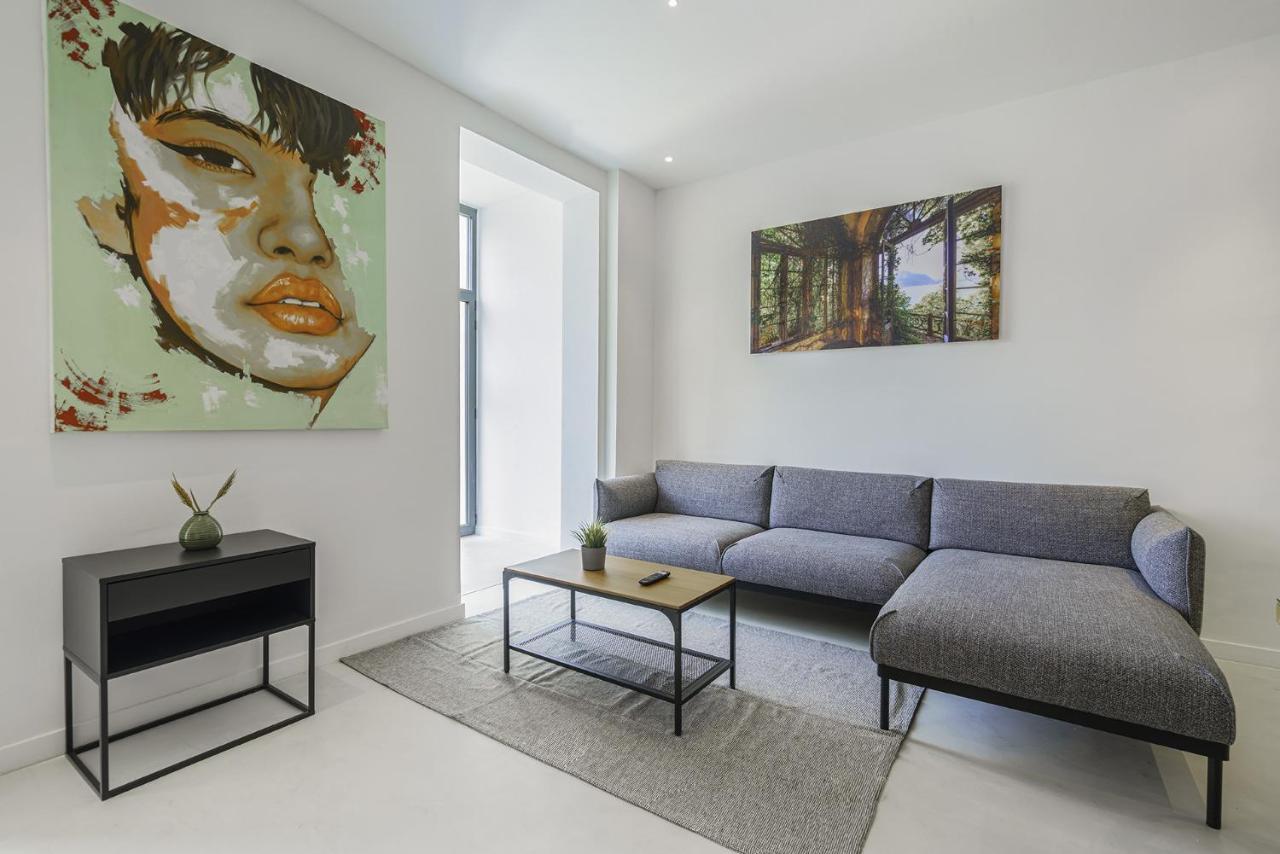 The White Flats Sant Antoni Apartment Barcelona Ngoại thất bức ảnh